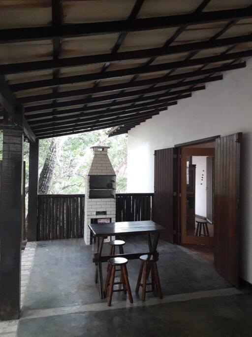 Maravilhosa Casa Em Ferradura